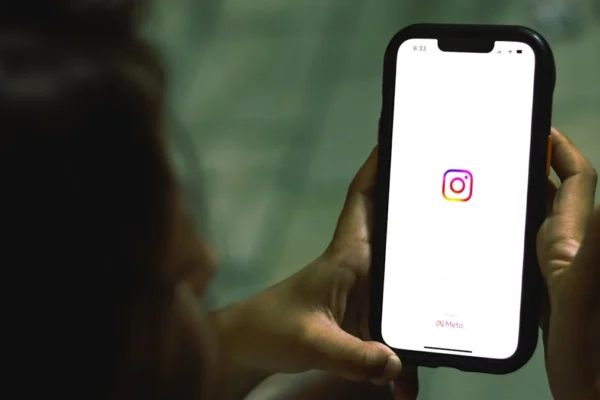 Perfis de Guarapari no Instagram: TOP 50 Atualizado (Influenciadores, Restaurantes e Turismo)