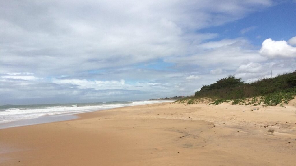 Praia do Sol (D’ulé) - praia em Guarapari