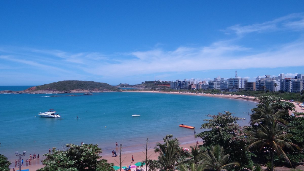 Praia de Peracanga em Guarapari