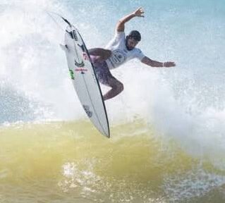 WSL Circuito de Surf na Praia do Ulé
